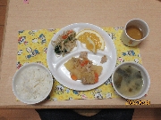 今日の給食とおやつ5月30日