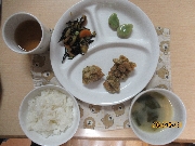 今日の給食とおやつ5月31日