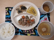 今日の給食とおやつ6月6日