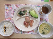 今日の給食とおやつ6月12日