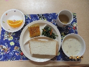 今日の給食とおやつ6月25日