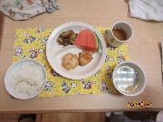 今日の給食とおやつ6月27日