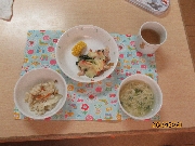 今日の給食とおやつ8月20日